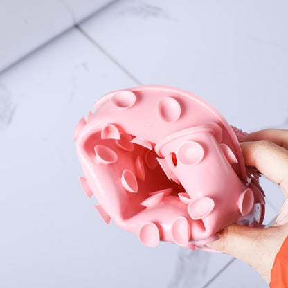 BrushMat™ | Ansträngningsfri rengöring från tå till kropp med avslappnande massage — inget böjande behövs!