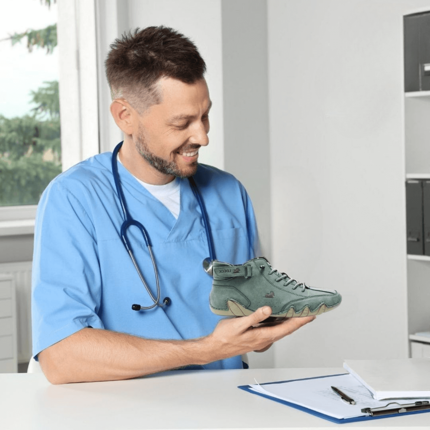 FlexSko™ | Förbättra hållningen, minska smärtan, gå fritt!