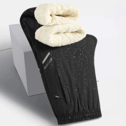 ArcticPants™ | Säg hejdå till stela, iskalla ben – rör dig varmt och fritt