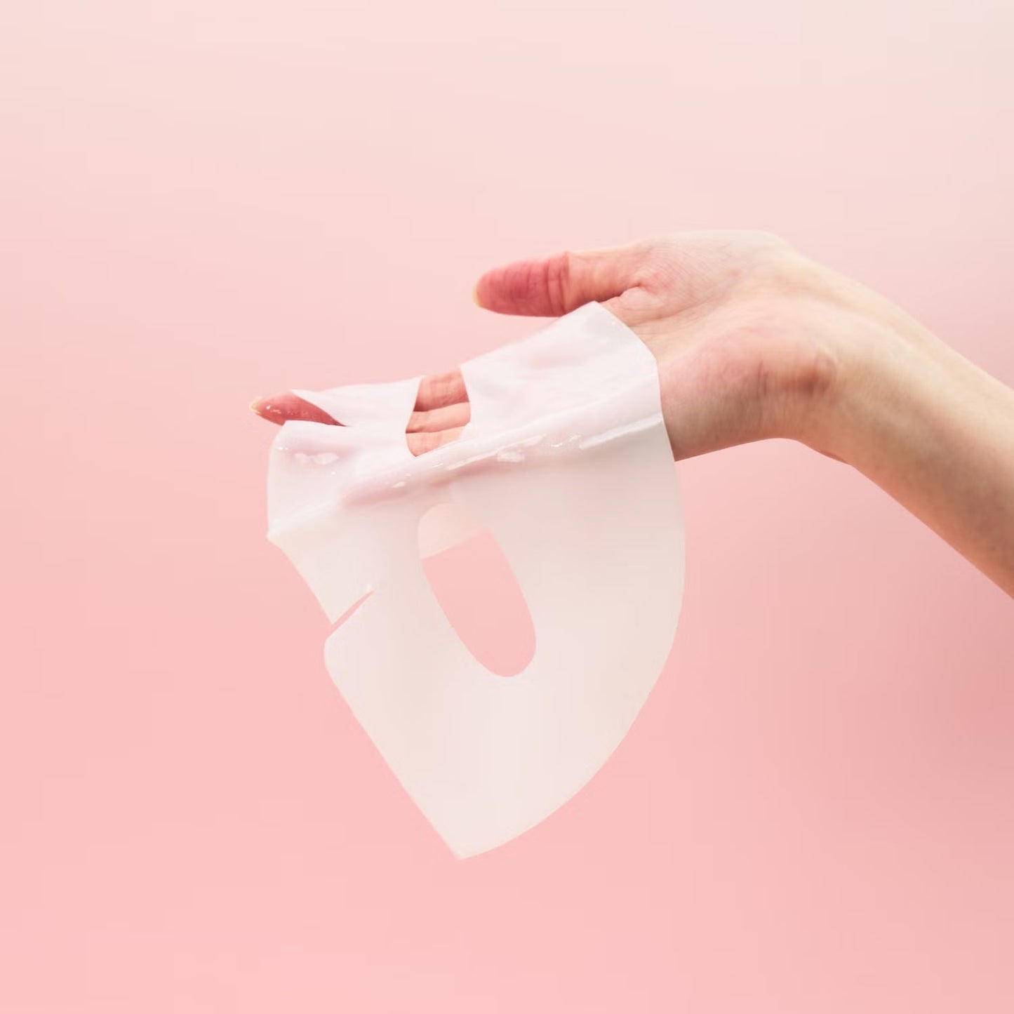 CollaPure™ | Mjukar upp fina linjer och lugnar rodnad – din huds lättnad på bara några minuter!